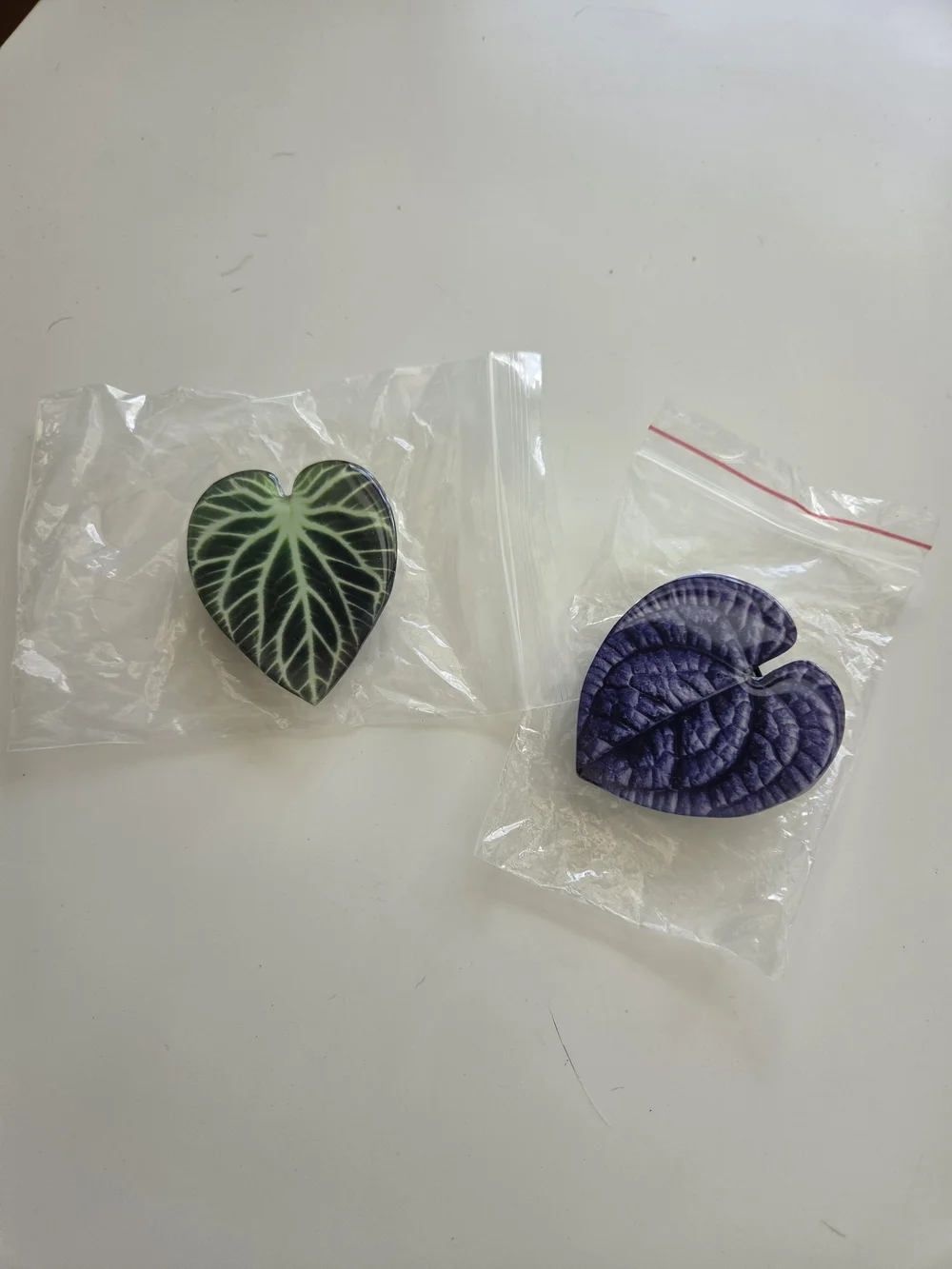 Green and Purple Heart Leaf Phone Popsocket